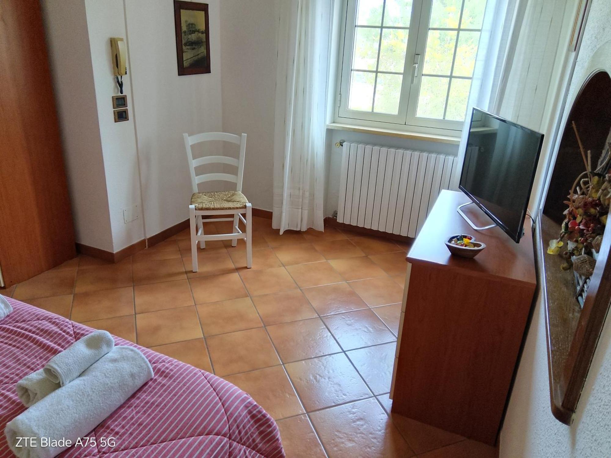 Contrada Macchia B&B Триказе Экстерьер фото